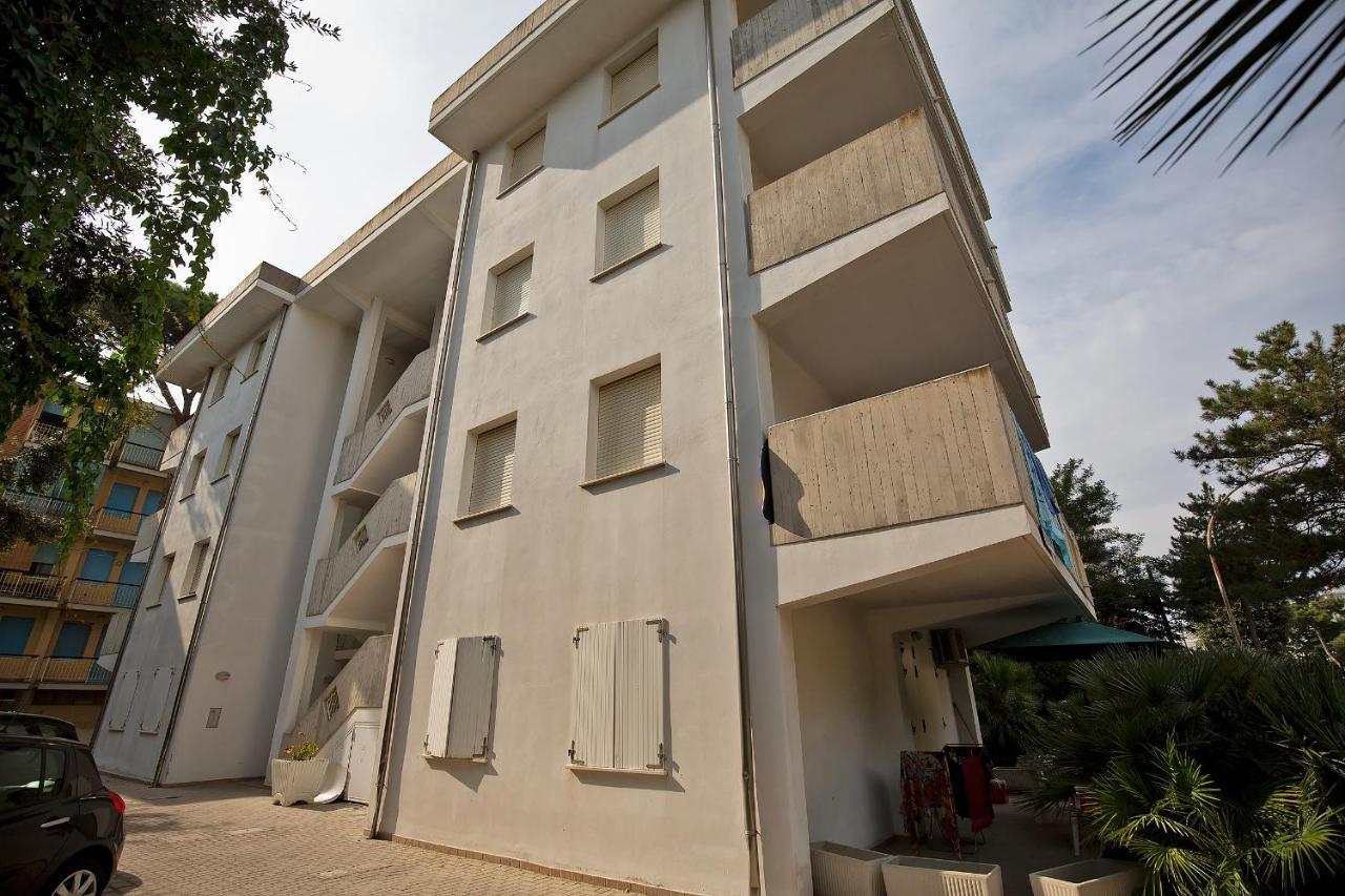 Sirena Apartments Llido Degli Estensi Εξωτερικό φωτογραφία